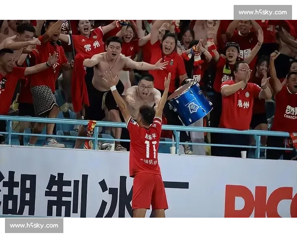 常州队 “菜就多练” 逆袭!球员爆瘦 20 斤引爆笔画保卫战,文旅借势狂揽 15 万游客! 常州队 “菜就多练” 逆袭!球员爆瘦 20 斤引爆笔画保卫战,文旅借势狂揽 15 万游客!